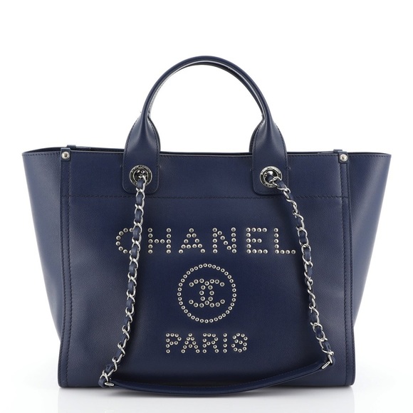 July 4 Special ❤️🤍💙Chanel 💙 Deauville 🤍medium tote bag❤️ - Picture 1 of 7